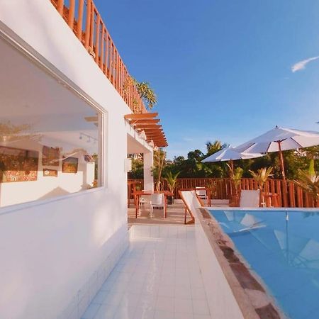 Hannah Hotel Balabag  Екстериор снимка