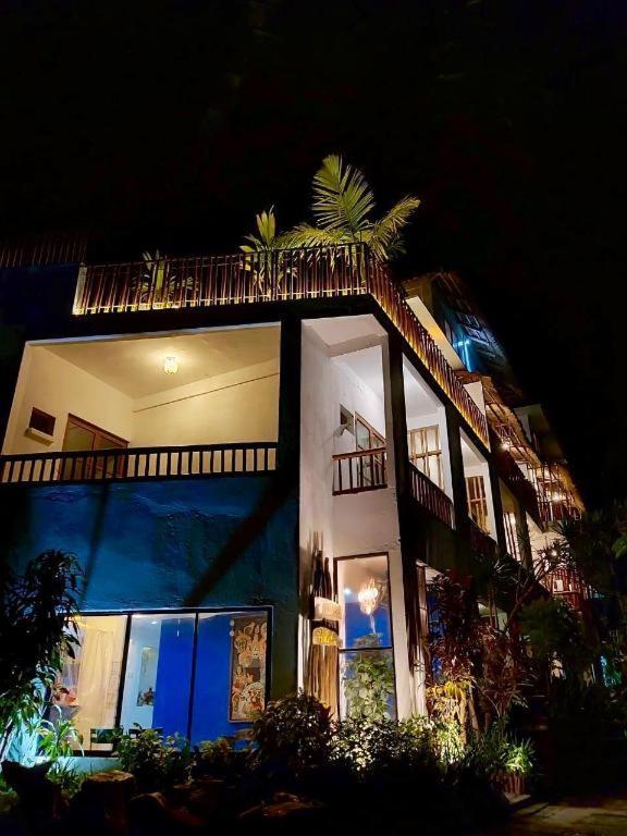 Hannah Hotel Balabag  Екстериор снимка