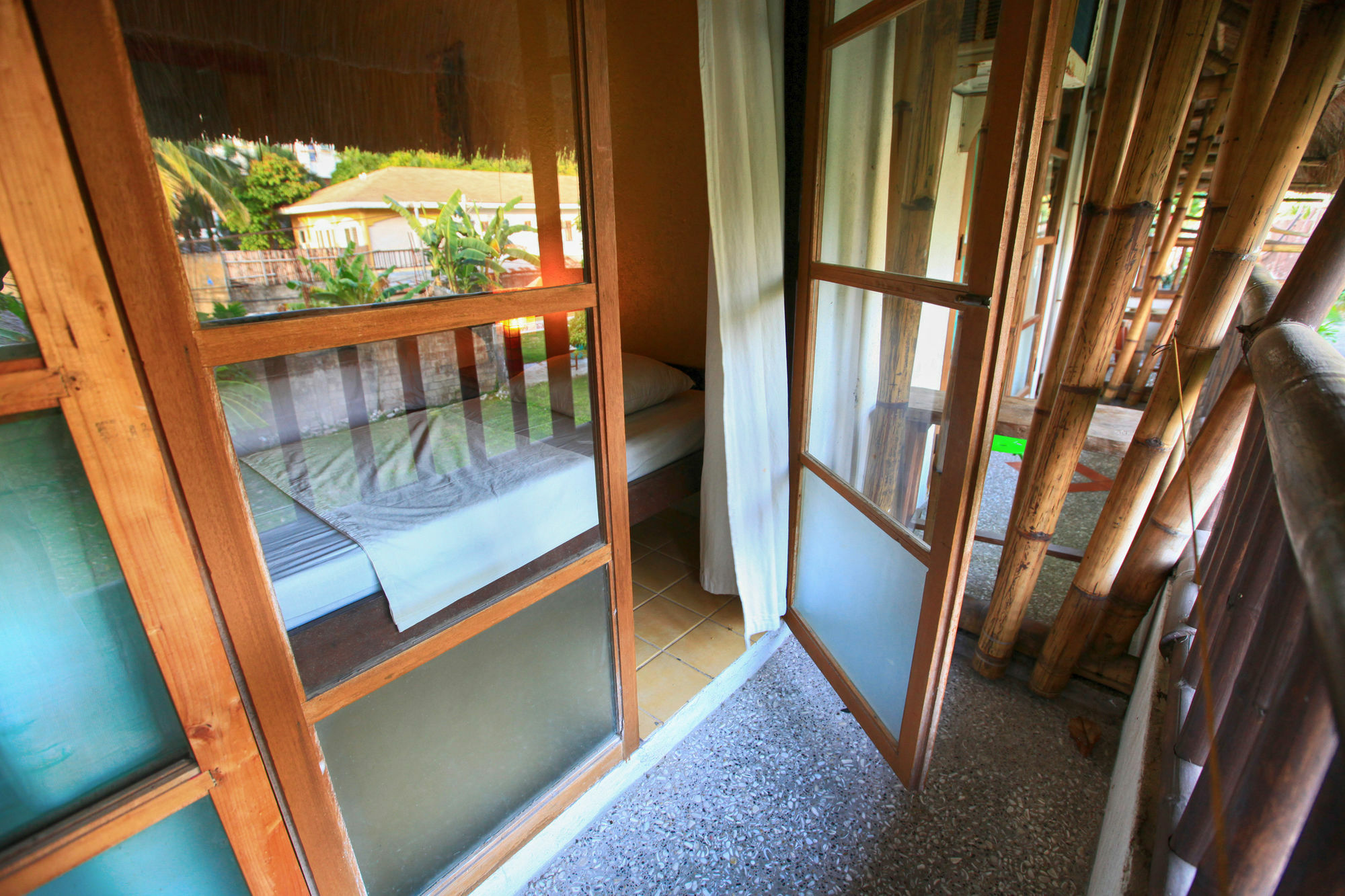 Hannah Hotel Balabag  Екстериор снимка